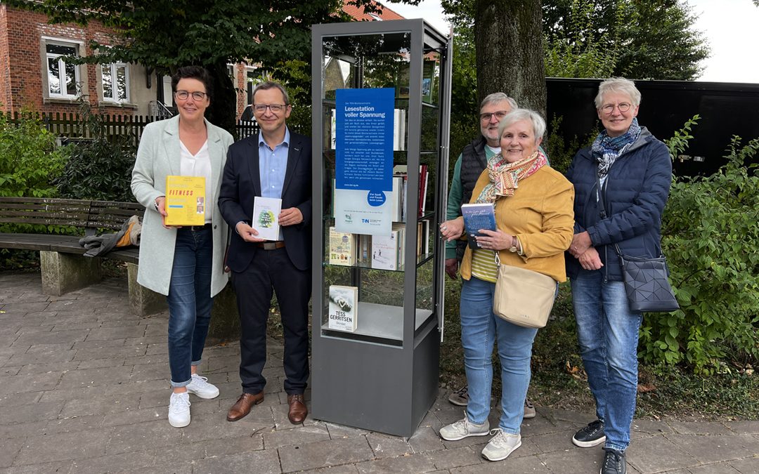 Hagen a.T.W. freut sich über den neuen öffentlichen Bücherschrank